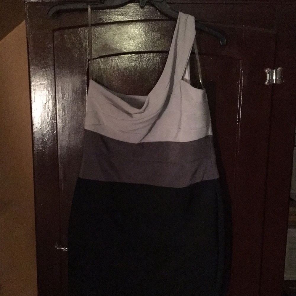 One shoulder dress